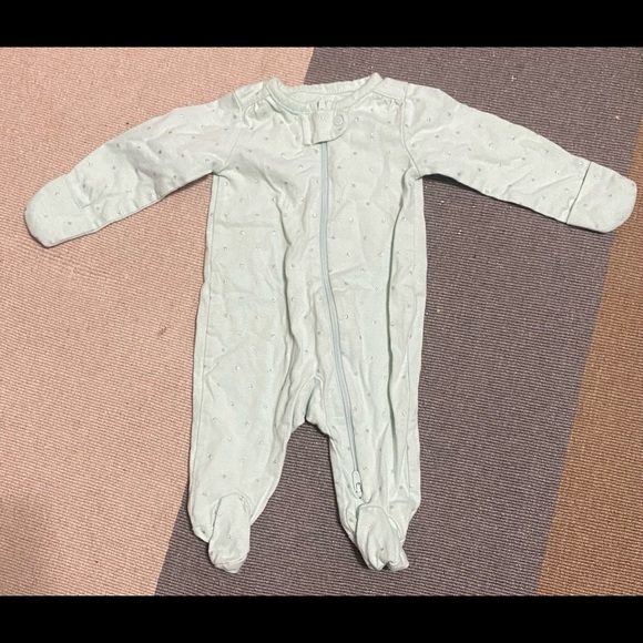 Aqua/turquoise footie outfit with silver polka dots. - Picture 1 of 2